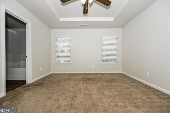 Building Photo - 101 Magnaview Dr