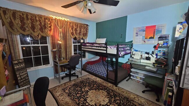 Building Photo - 1925 Danube Way