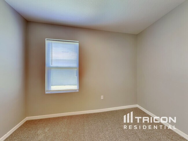 Building Photo - 5710 Grey Granite Wy