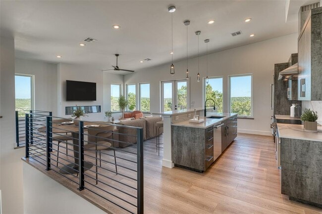 Building Photo - 8621 Nina Ln