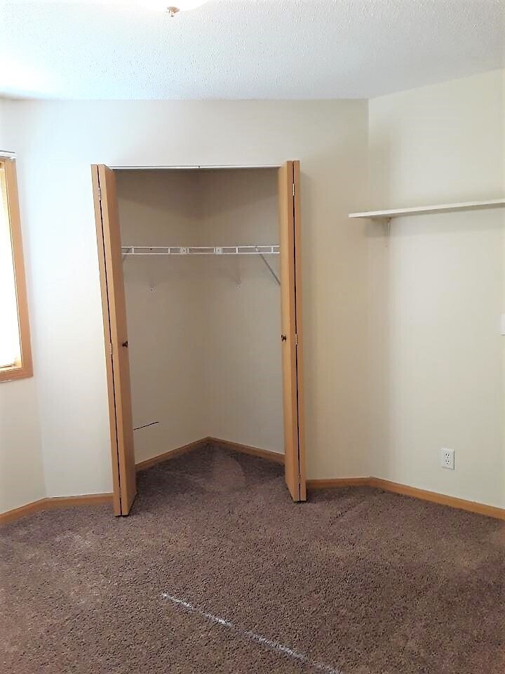 Building Photo - 2102 135th St