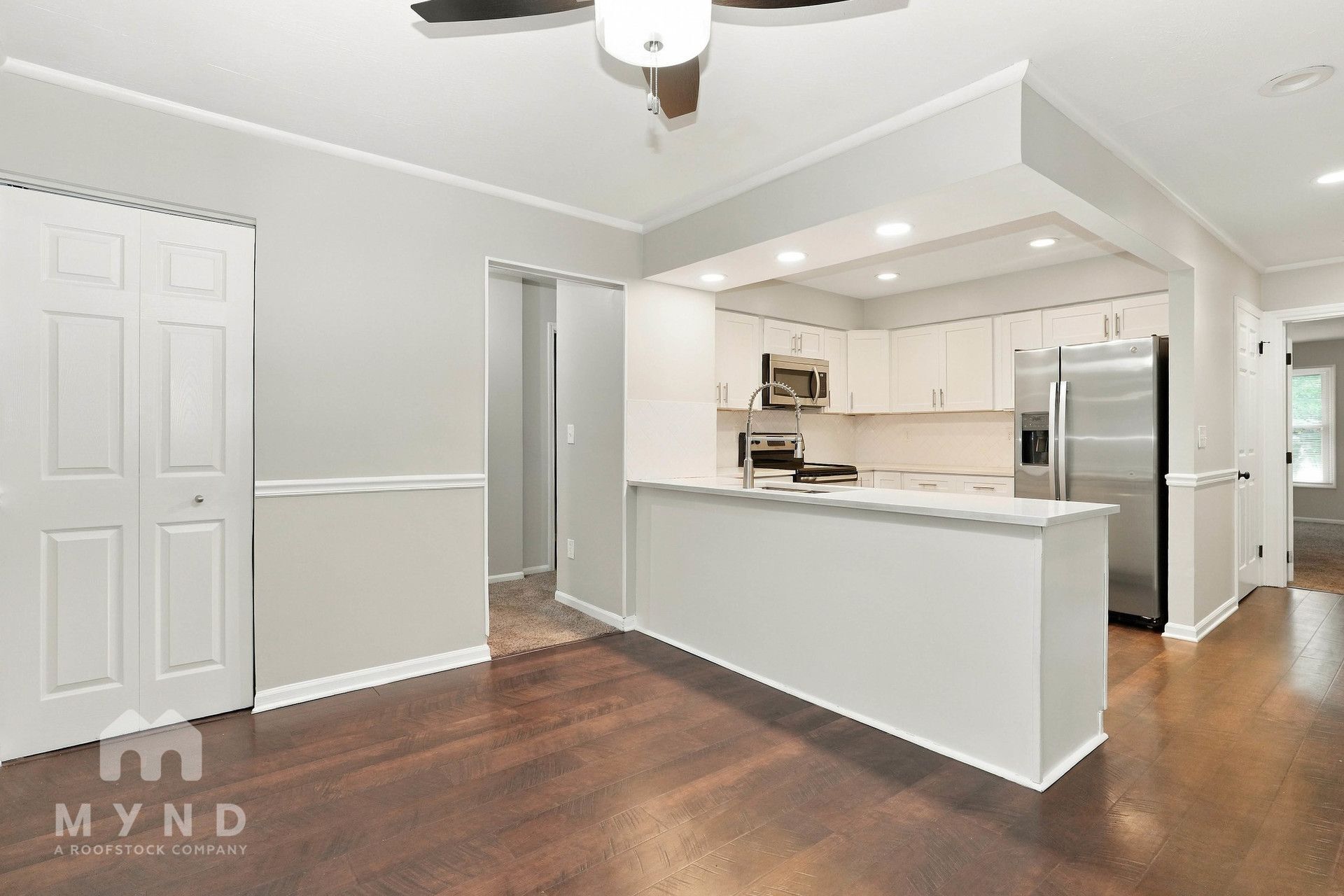 Building Photo - 2208 Surreygate Dr