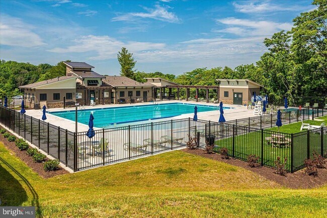 Building Photo - 8414 Pine Bluff Rd