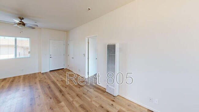 Building Photo - 4830 Terrace Ave