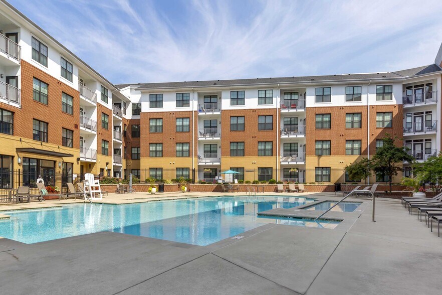 Tapestry Largo Station 9300 Lottsford Rd Largo MD 20774 Apartment