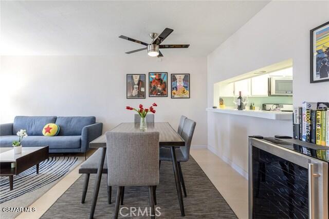 Building Photo - 21040 Parthenia St