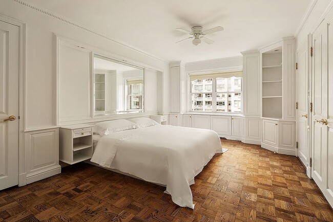 Building Photo - 50 Sutton Pl S