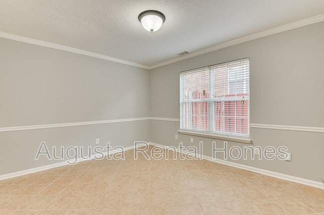 Building Photo - 7635 Pleasantville Way