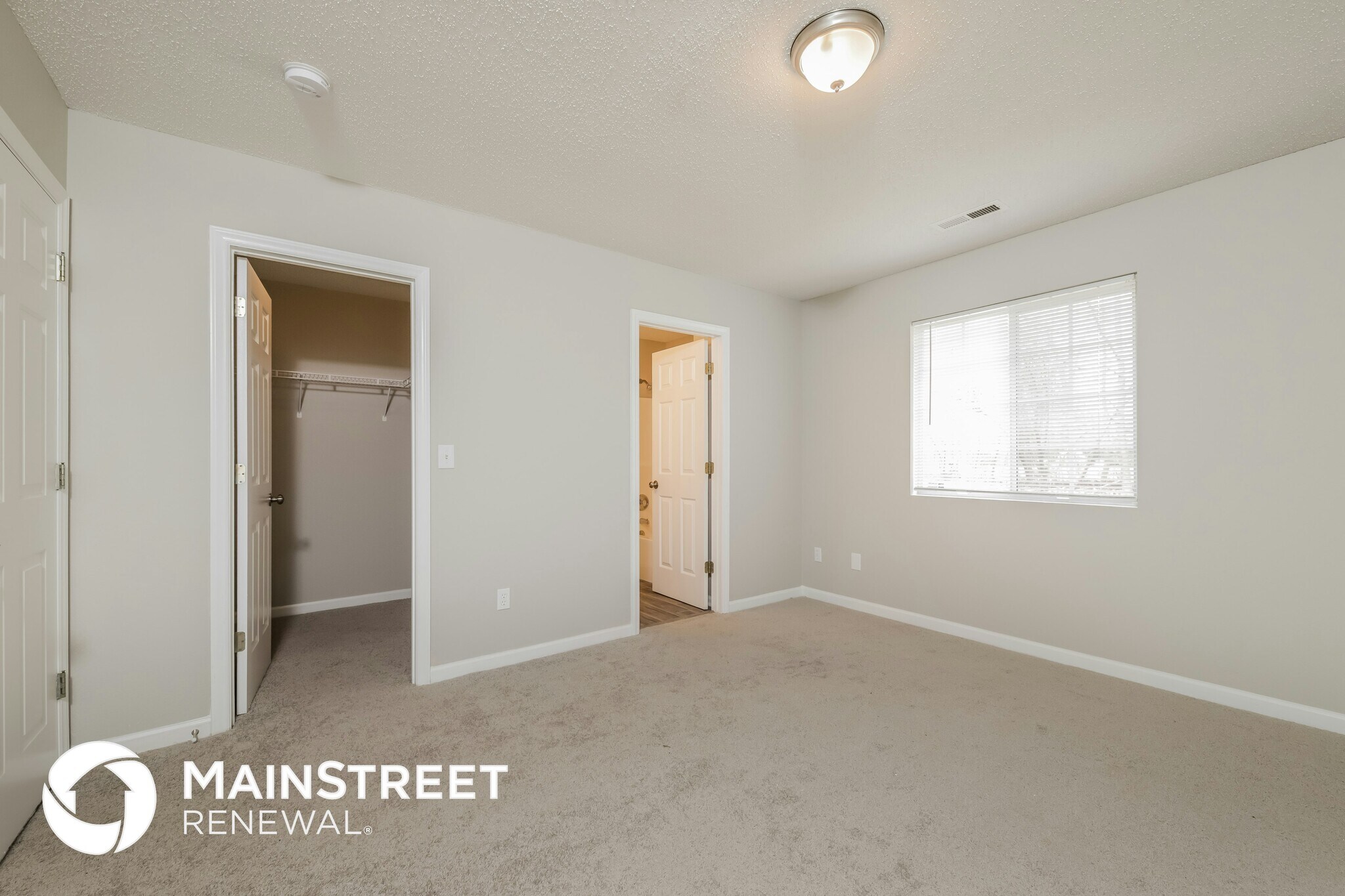 Building Photo - 3806 Dartford Dr