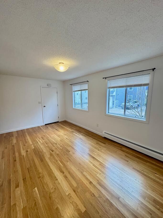 Building Photo - 48 Dane St