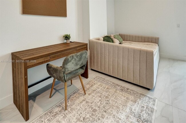 Building Photo - 17550 Collins Ave