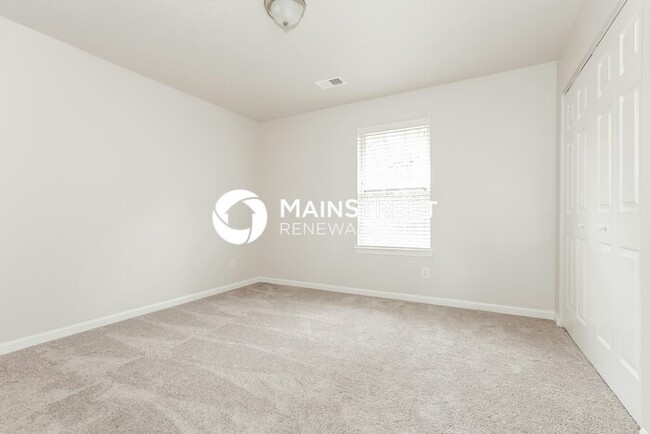 Building Photo - 3005 Pebble Creek Ln