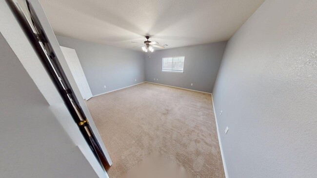 Building Photo - 701 Black Hills Trail