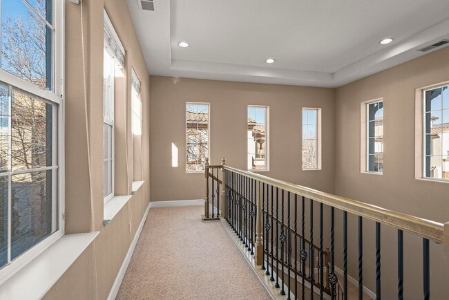 Building Photo - Damont Ranch Townhome Available to Lease Now