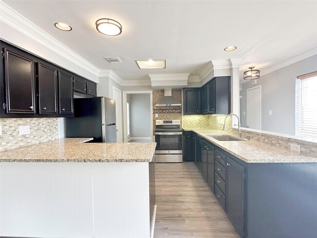 Building Photo - 6806 Winkleman Rd