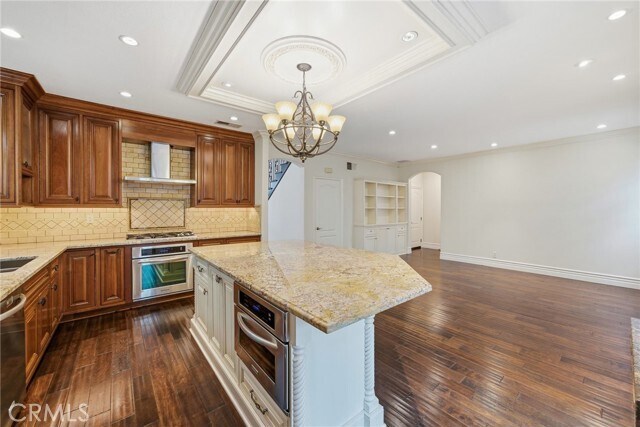 Building Photo - 8082 Centerstone Dr