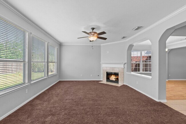 Building Photo - 8206 Point Pendleton Dr