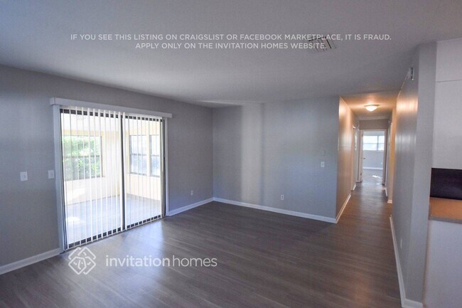 Building Photo - 1517 Bentin Dr N