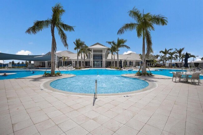 Building Photo - 10237 Coastal Shrs Dr