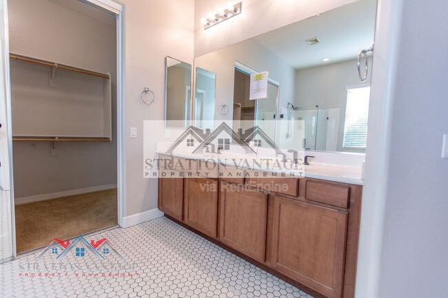 Building Photo - 20309 E Avenida Del Valle