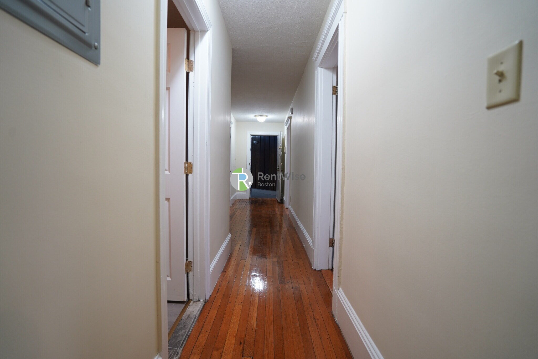 Building Photo - 146 Chiswick Rd