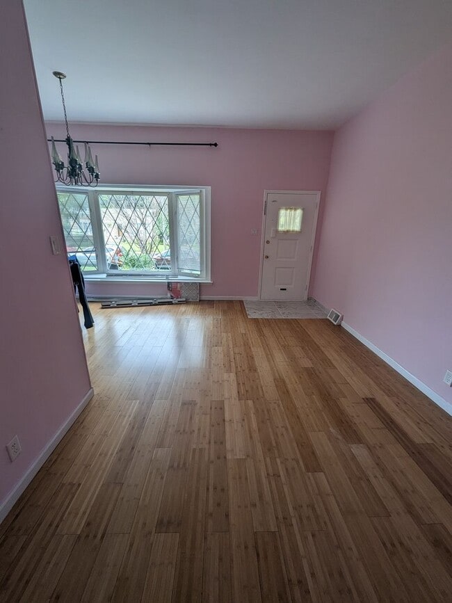 Building Photo - 8637 Agusta St