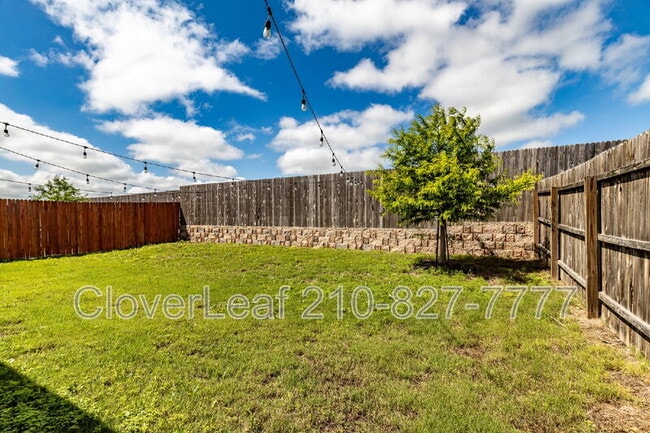 Building Photo - 2932 Whinchat