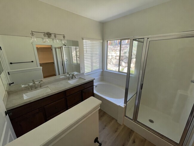 Building Photo - 1957 Fielding Hill Ln