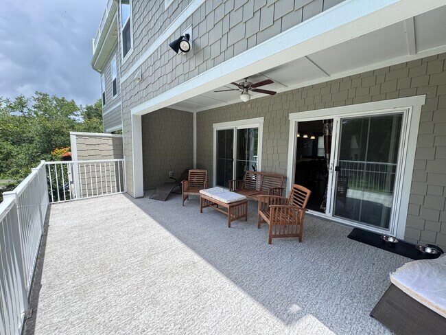 Building Photo - 2557 Pete Dye Dr
