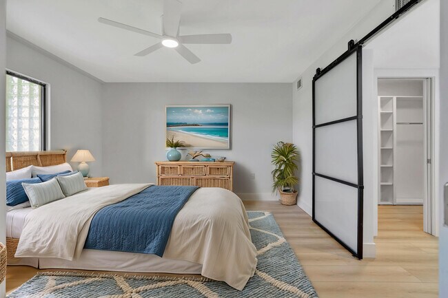 Building Photo - 501 Seafarer Cir