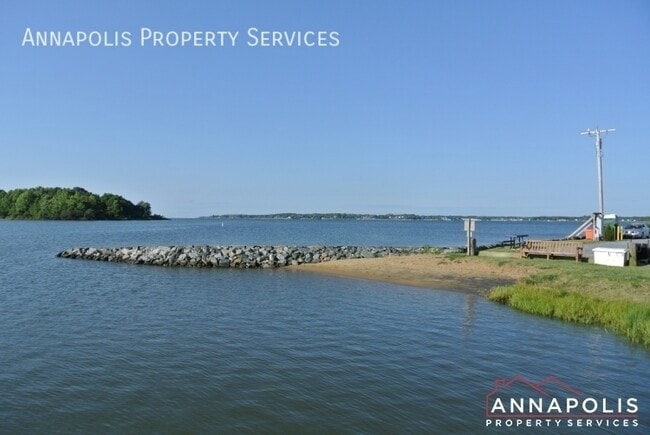 Building Photo - 403 Edgemere Dr