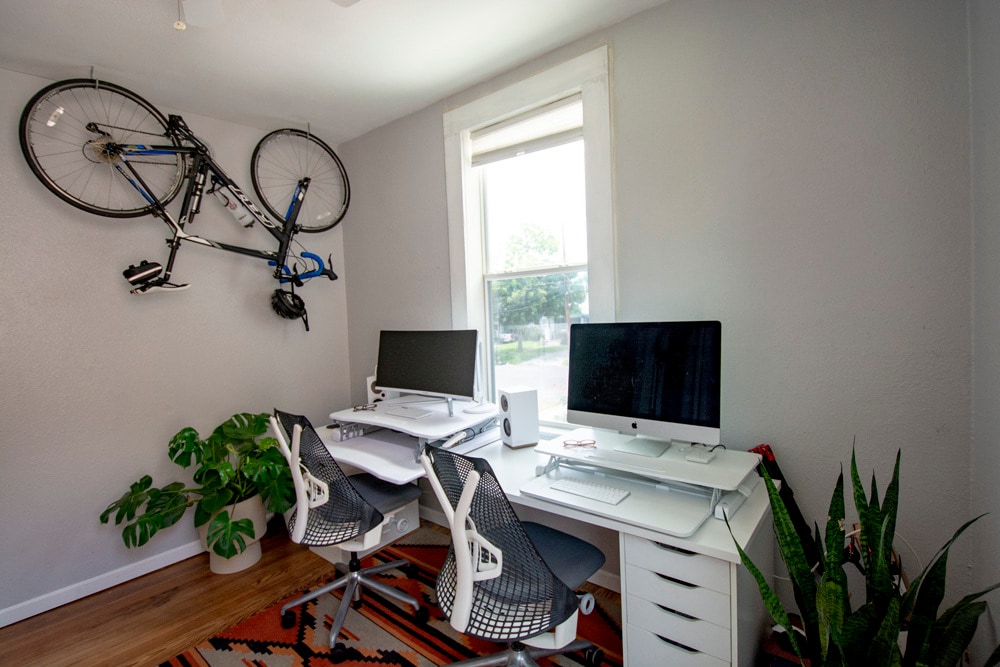 Building Photo - 812 W Russell Pl