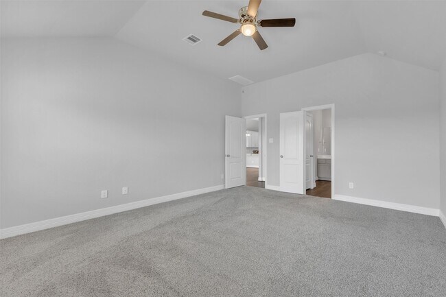 Building Photo - 22642 Rosebush Hl Rd