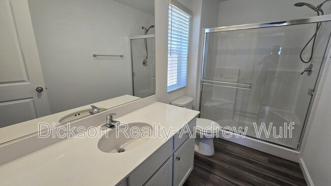 Building Photo - 677 McGill Dr