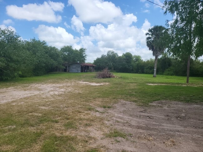 Building Photo - 8790 Florida Rd