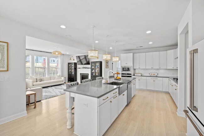 Building Photo - Gorgeous Upscale 5Br/3.5Bth Executive Home in Millbridge Waxhaw