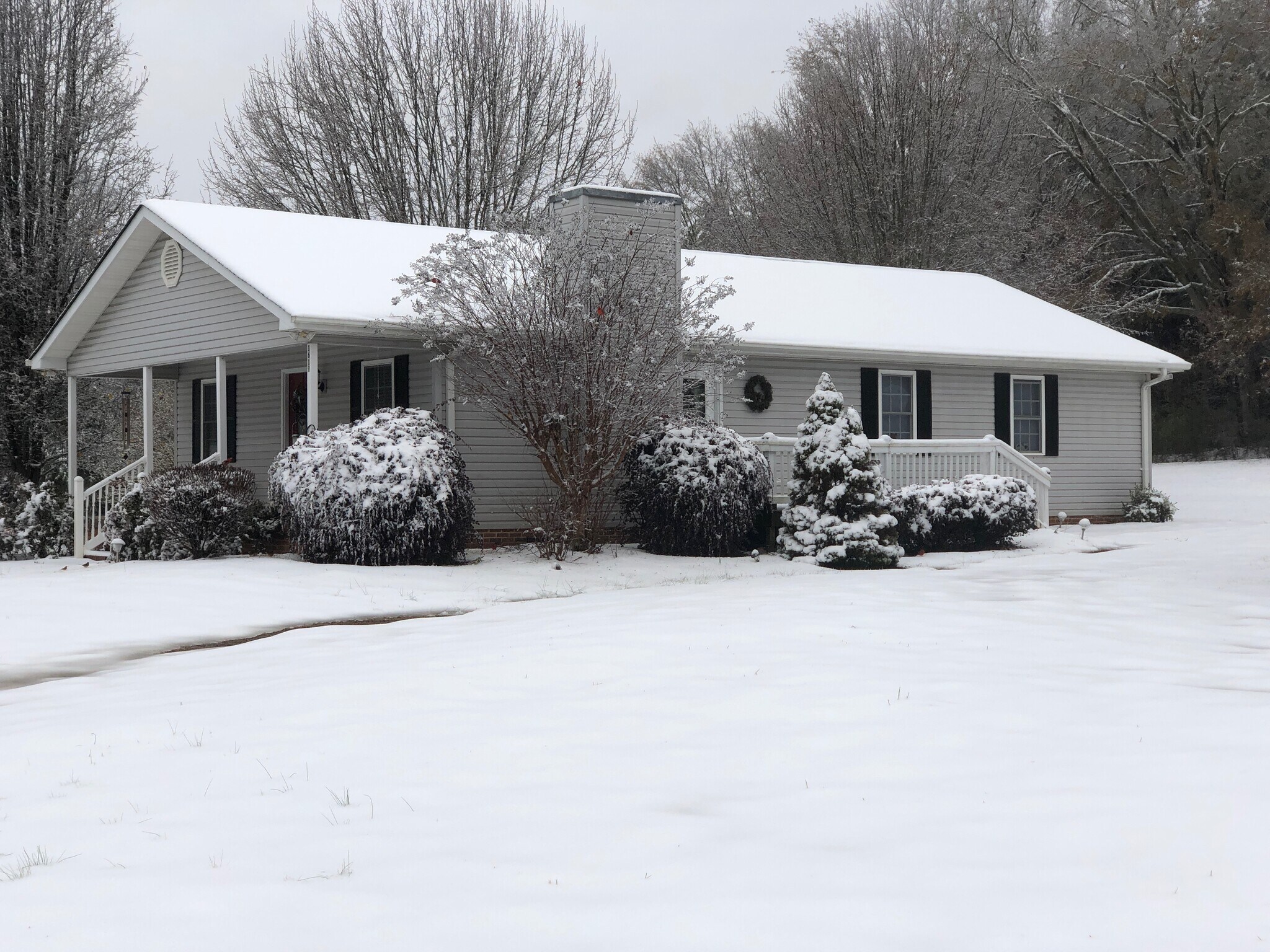Building Photo - 1619 Cedar Rock Church Rd