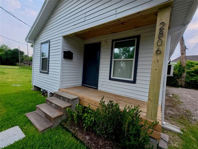 Primary Photo - 2806 Nettleton St