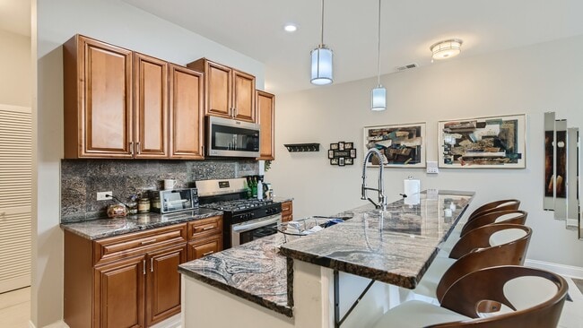 Building Photo - 7400 S Stony Island Ave