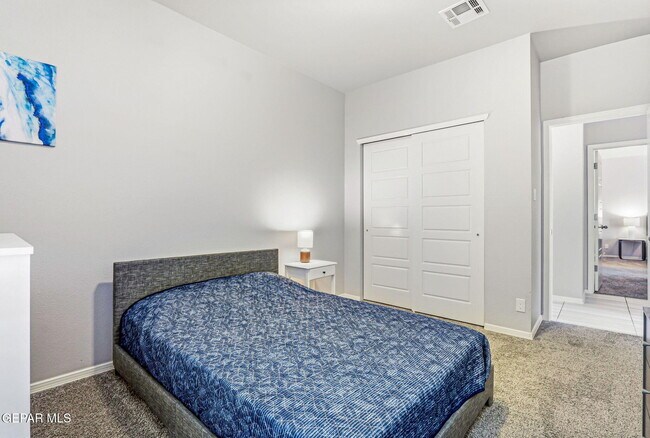 Building Photo - 12580 Arrow Weed Dr