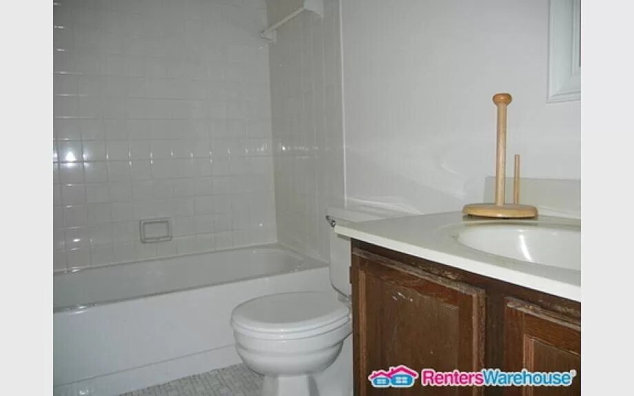 Building Photo - 7723 Haines Ct