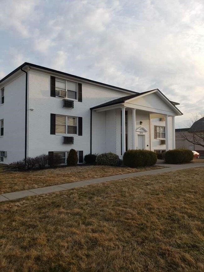Building Photo - National Road Apartments