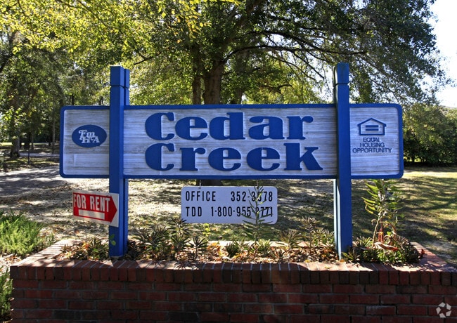 Building Photo - Cedar Creek Apartments
