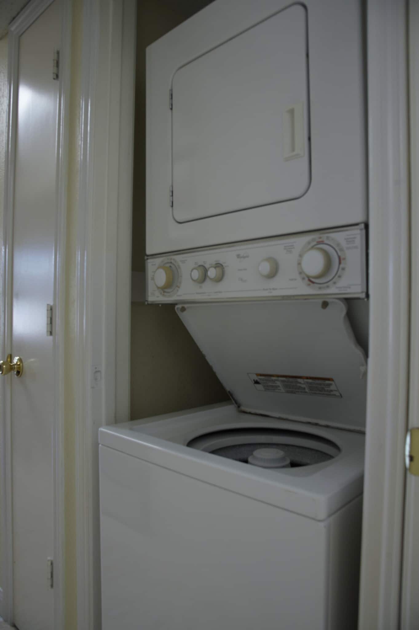 Washer and dryer in unit - 2750 Holly Hall St
