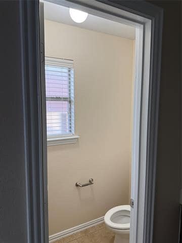 Building Photo - 12125 Walden Wood Dr