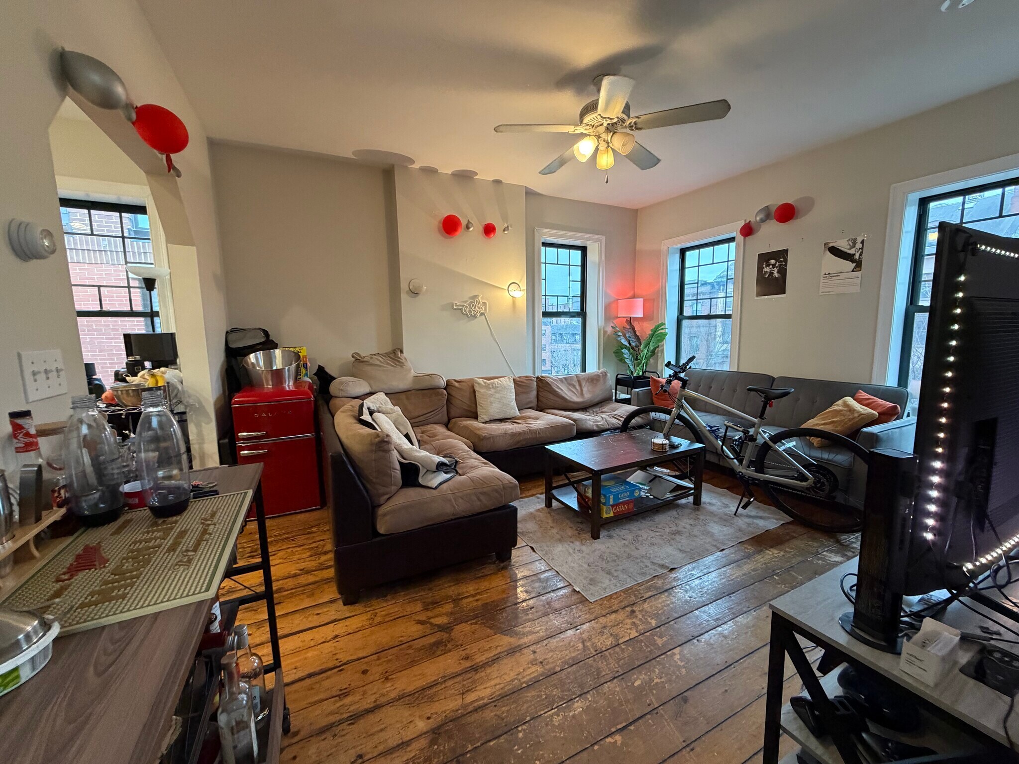 Building Photo - 1675 Washington St