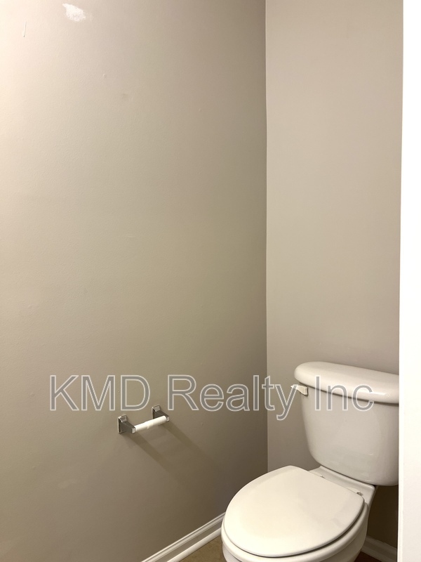 Building Photo - 17053 Turning Stick Ct