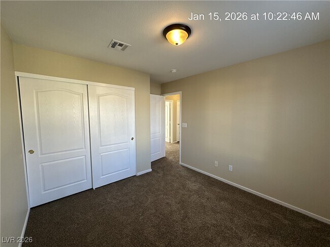 Building Photo - 5401 Goldenseal Ct