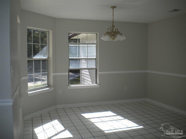 Building Photo - 6661 Avenida Codorniz