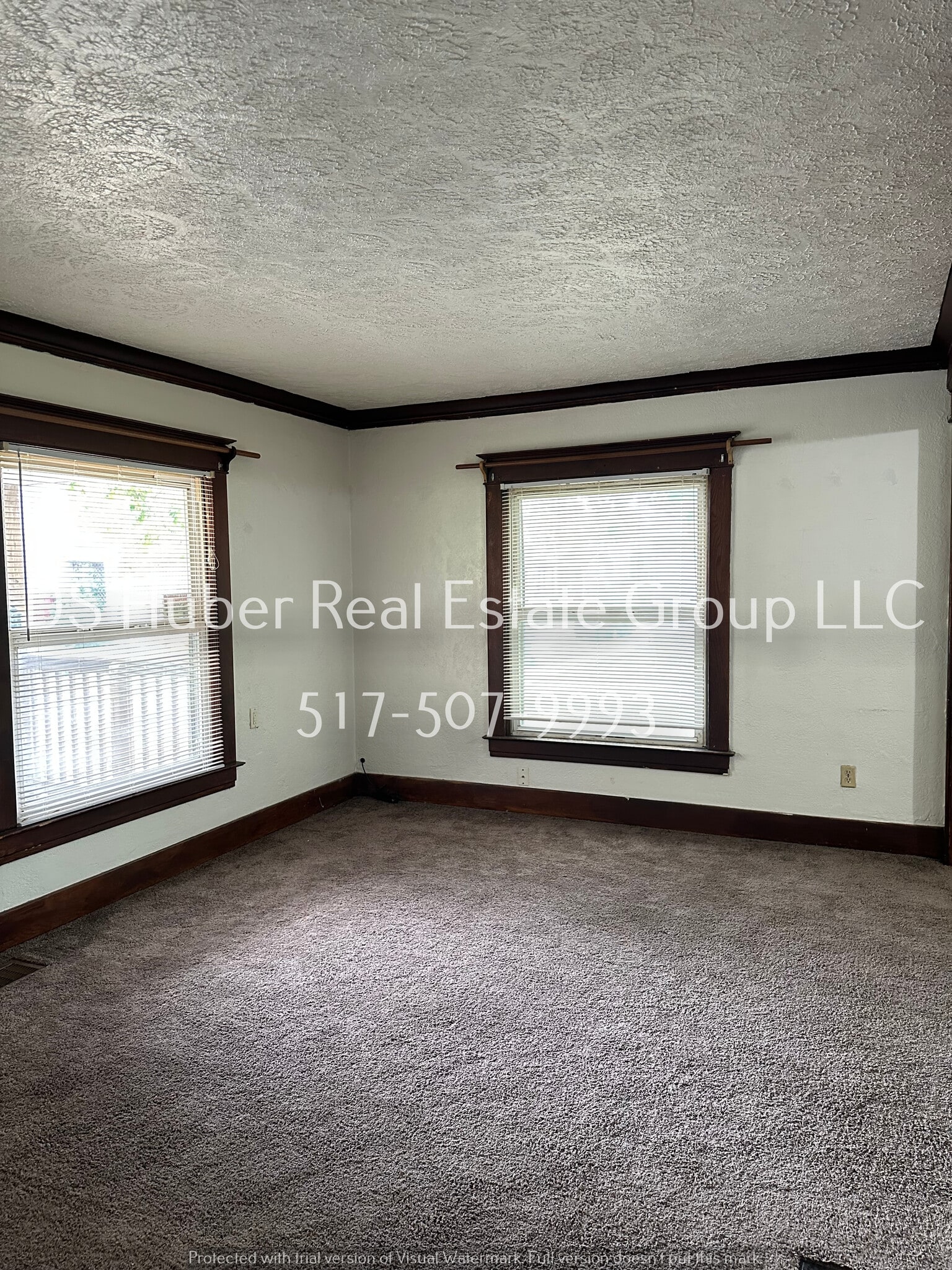 Living room - 151 Garden St